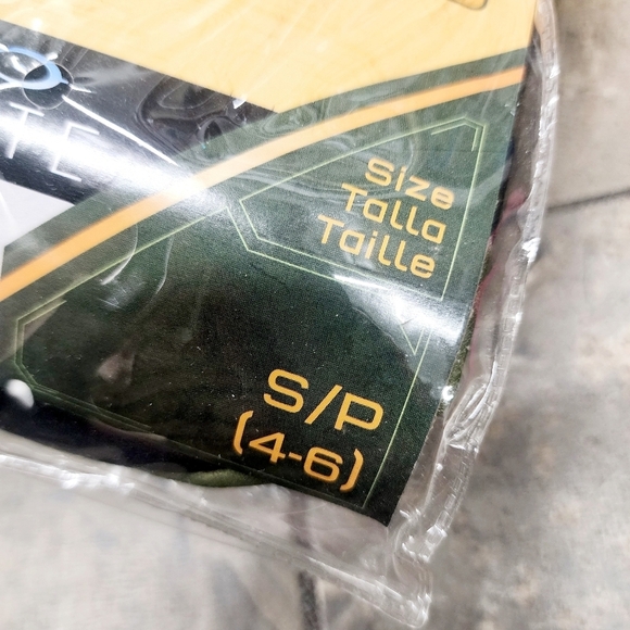 NWT Halo Master Chief Halloween Costume Cosplay Boy's Small S 4-6 Soldier New - Picture 3 of 6